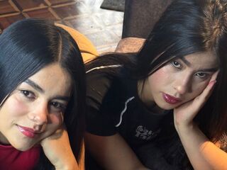 AmaraAndSamara's Live free chat Profile Image